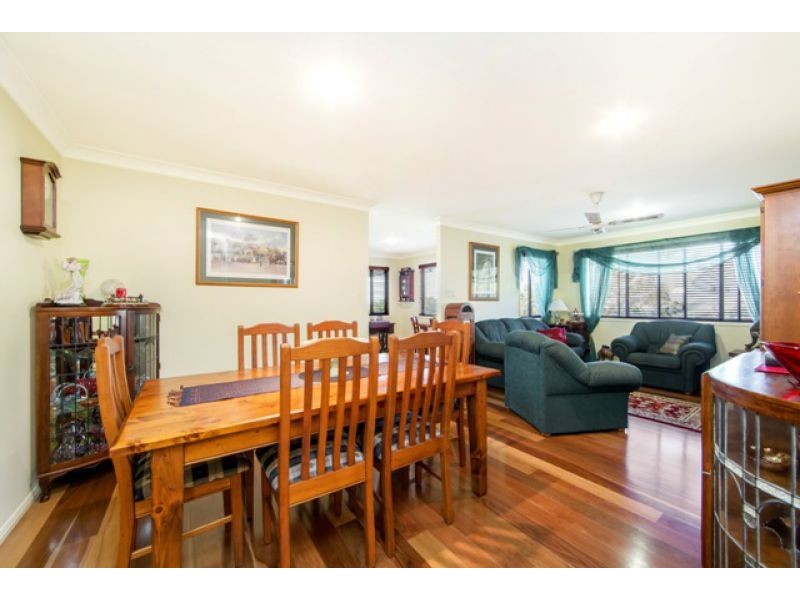 4 Jovi Court, Scarness QLD 4655