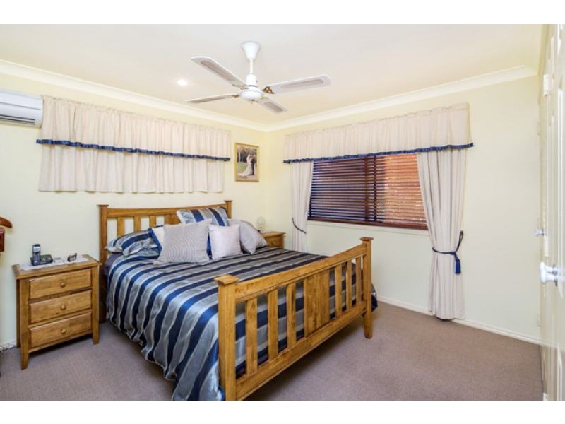 4 Jovi Court, Scarness QLD 4655