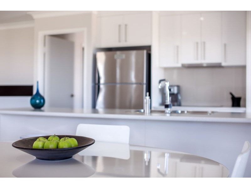 17 Sandy View Drive, Nikenbah QLD 4655