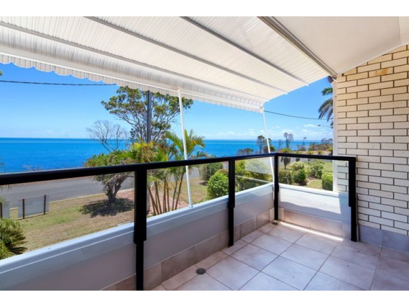 58 Esplanade, Point Vernon QLD 4655