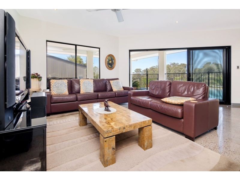 5 Jasmine Court, Dundowran Beach QLD 4655