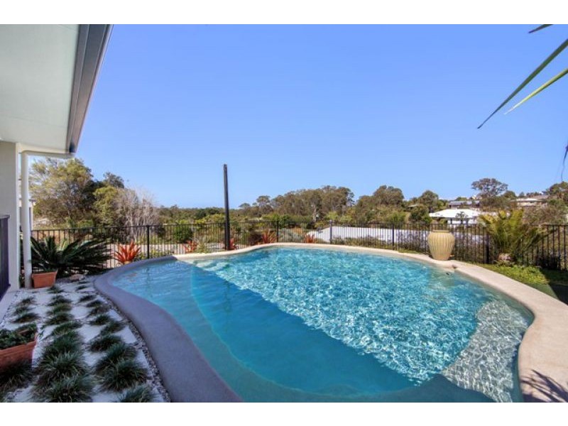 5 Jasmine Court, Dundowran Beach QLD 4655