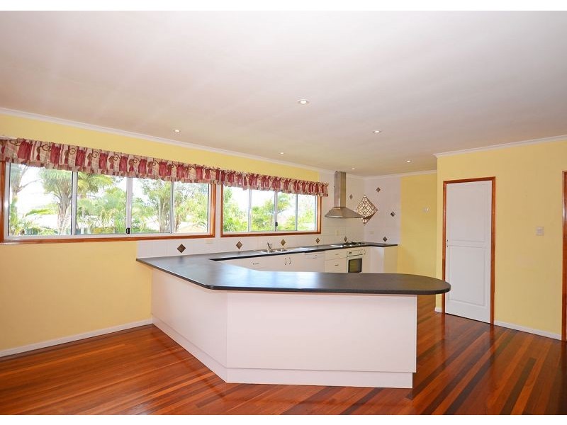 49 Mant Street, Point Vernon QLD 4655