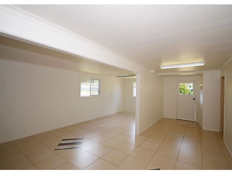 49 Mant Street, Point Vernon QLD 4655