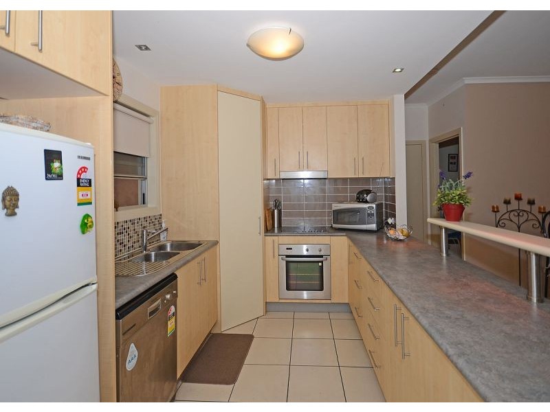 9/230 Pulgul Street, Urangan QLD 4655