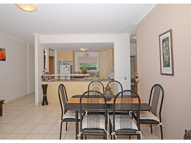 9/230 Pulgul Street, Urangan QLD 4655