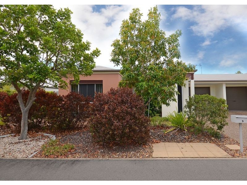 9/230 Pulgul Street, Urangan QLD 4655