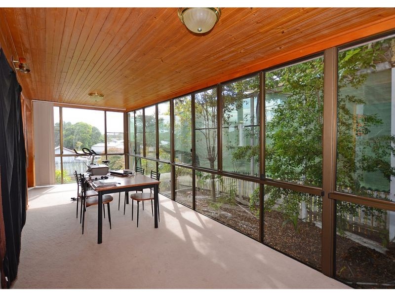 43 Kent Street, Urangan QLD 4655