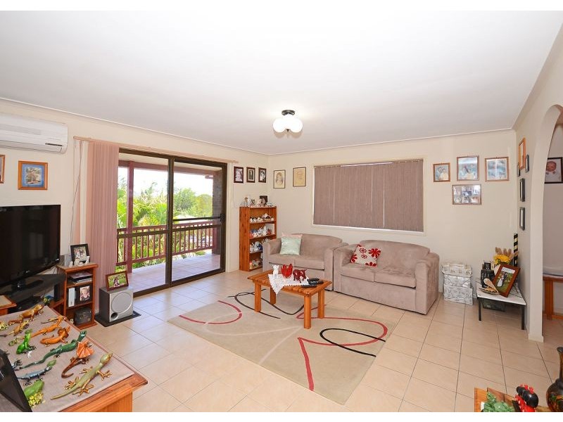 35 Waigani Avenue, Kawungan QLD 4655