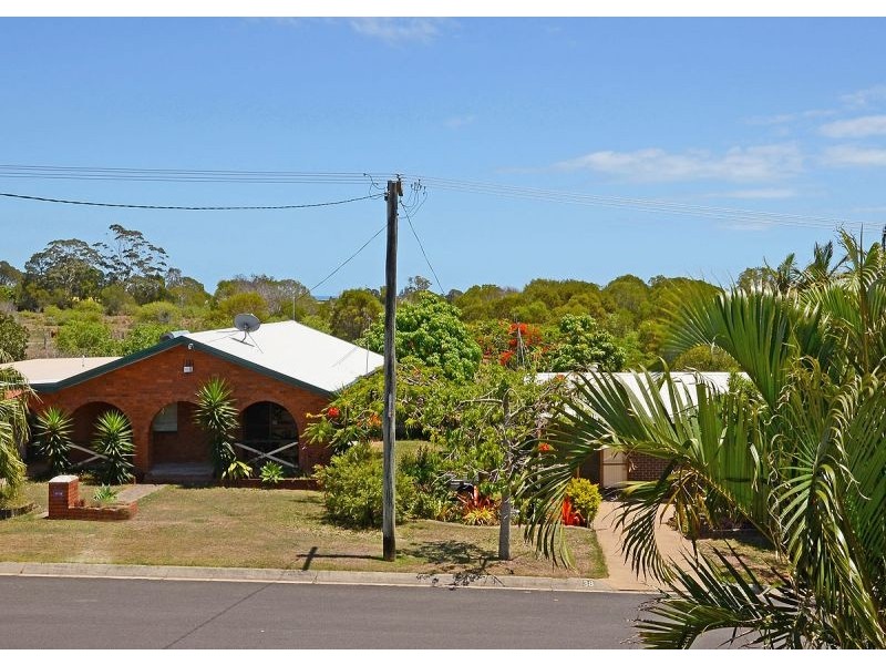 35 Waigani Avenue, Kawungan QLD 4655