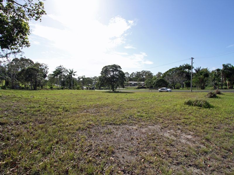 2 Seaview Drive, Booral QLD 4655
