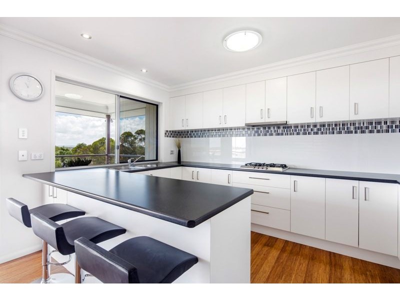 5 Sandy View Drive, Nikenbah QLD 4655