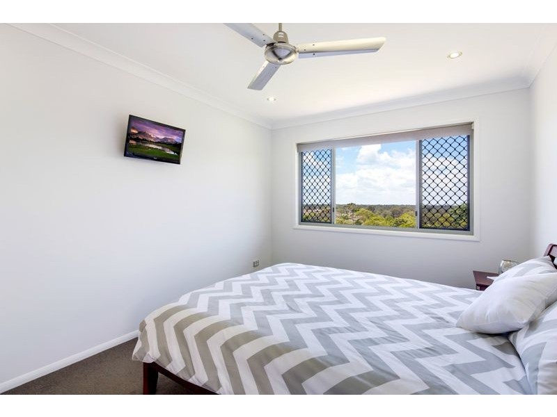 5 Sandy View Drive, Nikenbah QLD 4655
