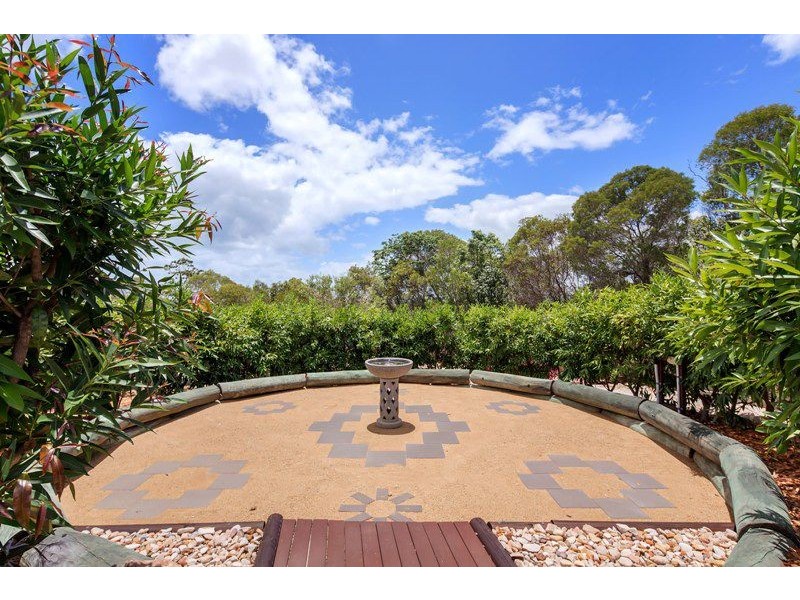 5 Sandy View Drive, Nikenbah QLD 4655
