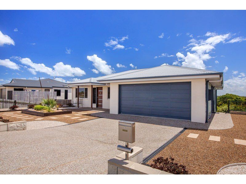 5 Sandy View Drive, Nikenbah QLD 4655