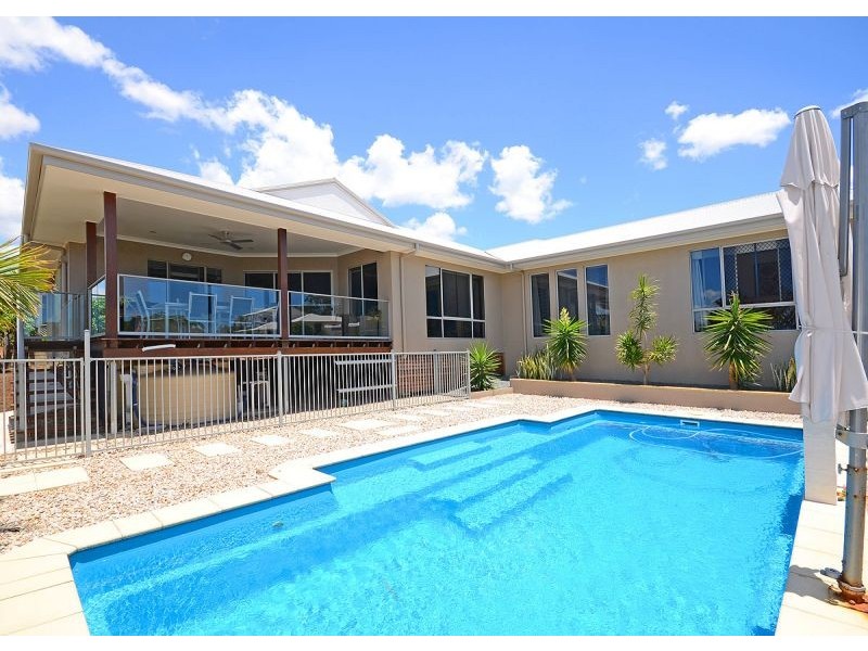 18 Jasmine Court, Dundowran Beach QLD 4655