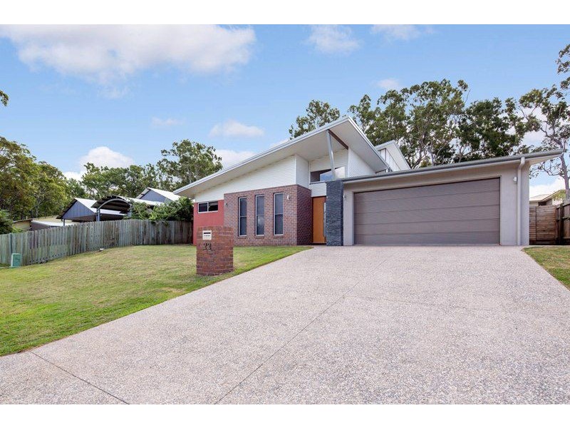 22 Parraweena Court, Point Vernon QLD 4655