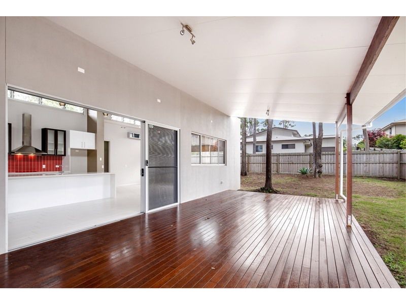 22 Parraweena Court, Point Vernon QLD 4655