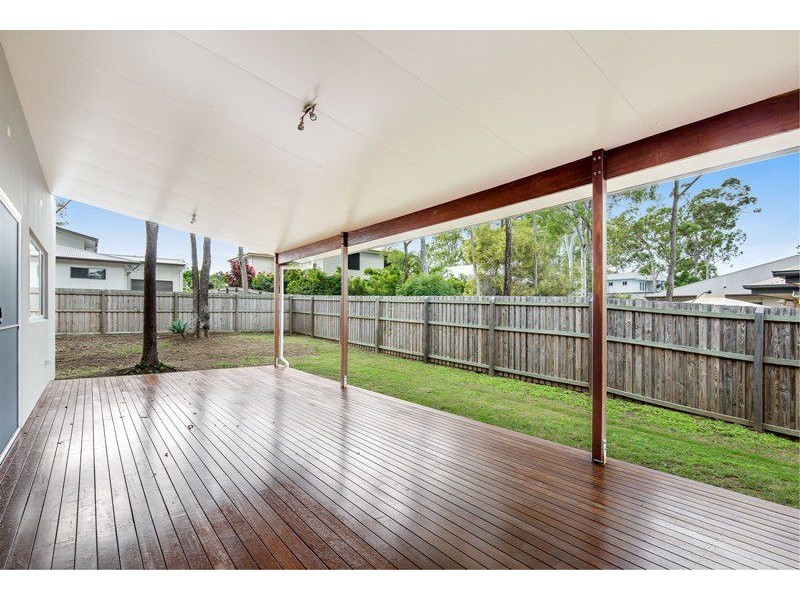 22 Parraweena Court, Point Vernon QLD 4655
