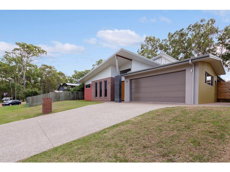 22 Parraweena Court, Point Vernon QLD 4655