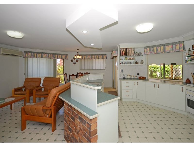 2 Mackay Drive, Kawungan QLD 4655