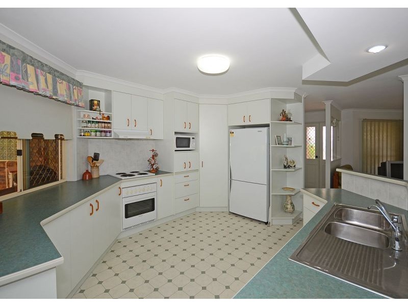 2 Mackay Drive, Kawungan QLD 4655