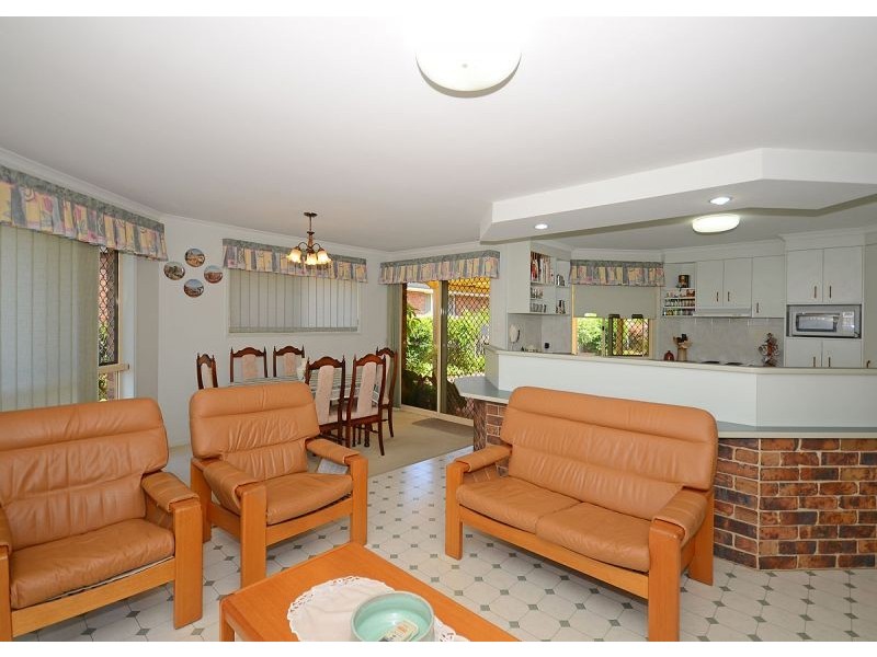 2 Mackay Drive, Kawungan QLD 4655