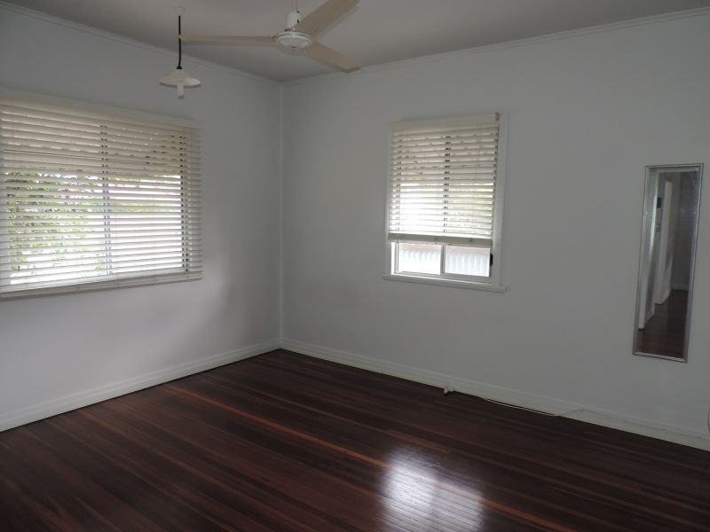 13 Pine Street, Torquay QLD 4655