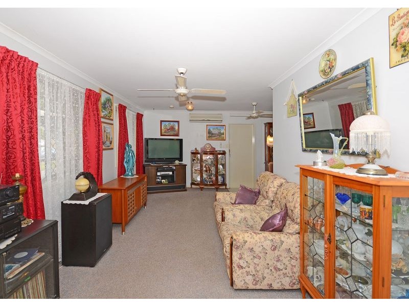 32 Ibis Bvld, Eli Waters QLD 4655