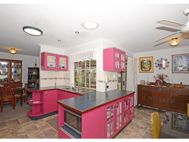 32 Ibis Bvld, Eli Waters QLD 4655