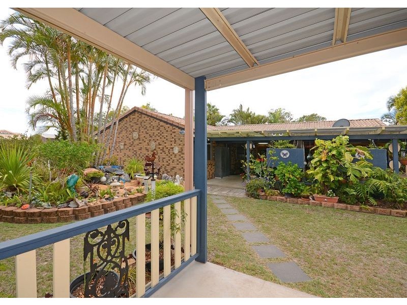 32 Ibis Bvld, Eli Waters QLD 4655