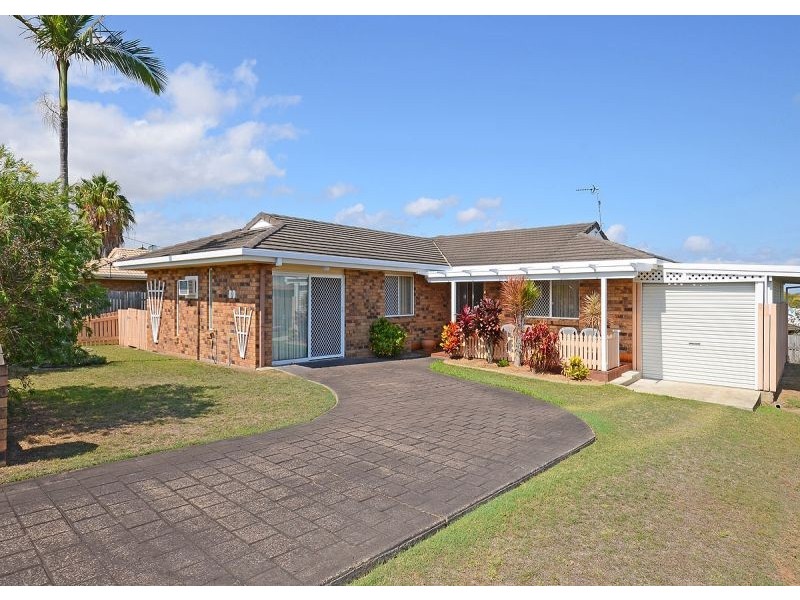 80 Murphy Street, Point Vernon QLD 4655