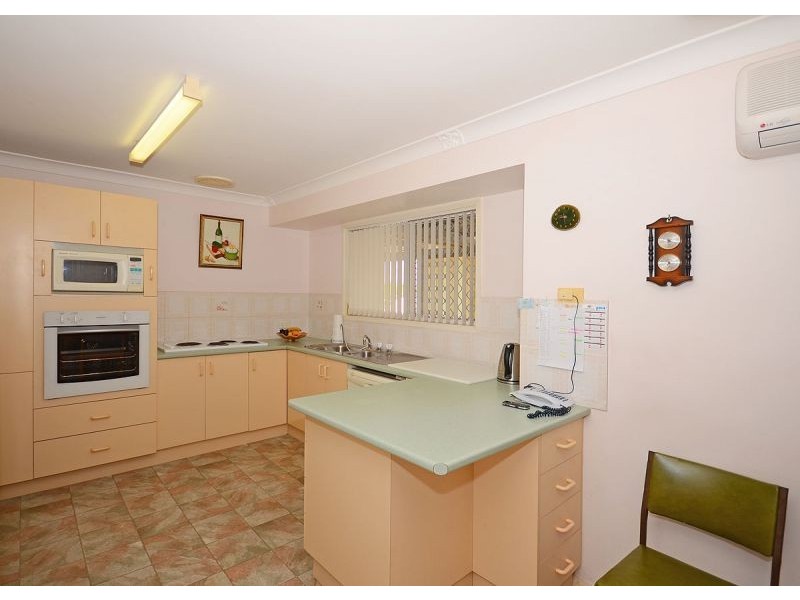 80 Murphy Street, Point Vernon QLD 4655