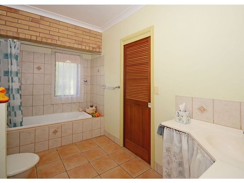 20-22 Scenic Court, Dundowran Beach QLD 4655