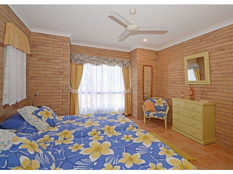 20-22 Scenic Court, Dundowran Beach QLD 4655