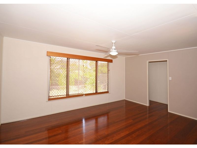 29 Ann Street, Torquay QLD 4655