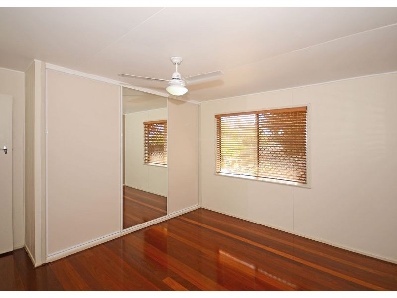 29 Ann Street, Torquay QLD 4655