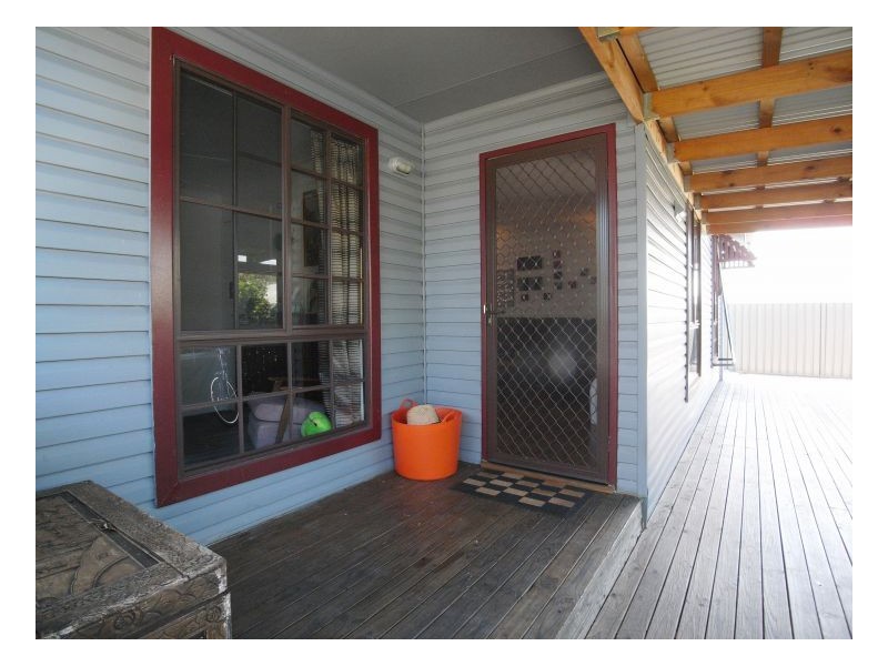 12a Margaret Street, Mayfield East NSW 2304