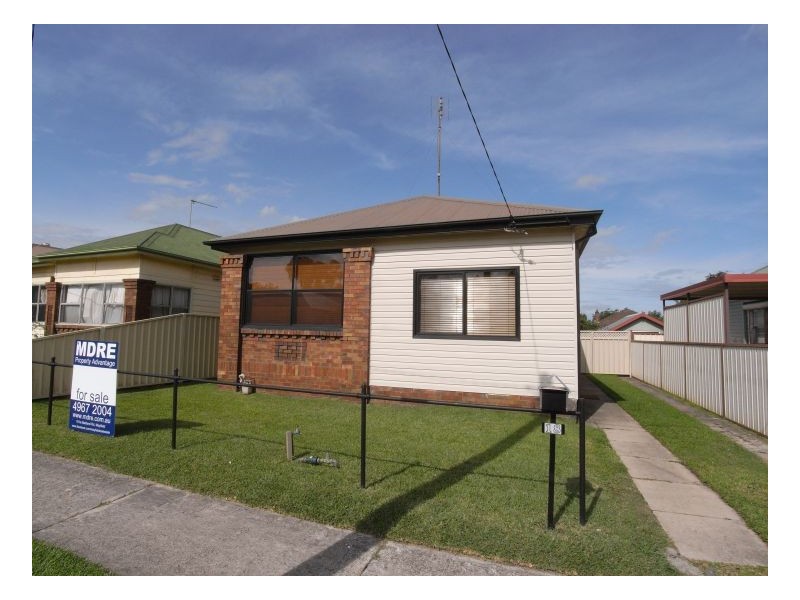 18 Burnett Street, Mayfield NSW 2304