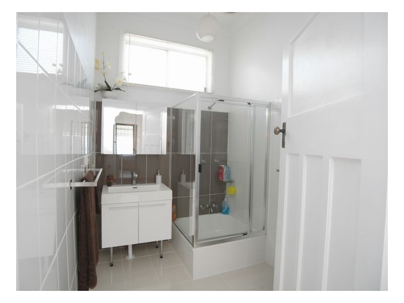 20 Arnold Street, Mayfield NSW 2304