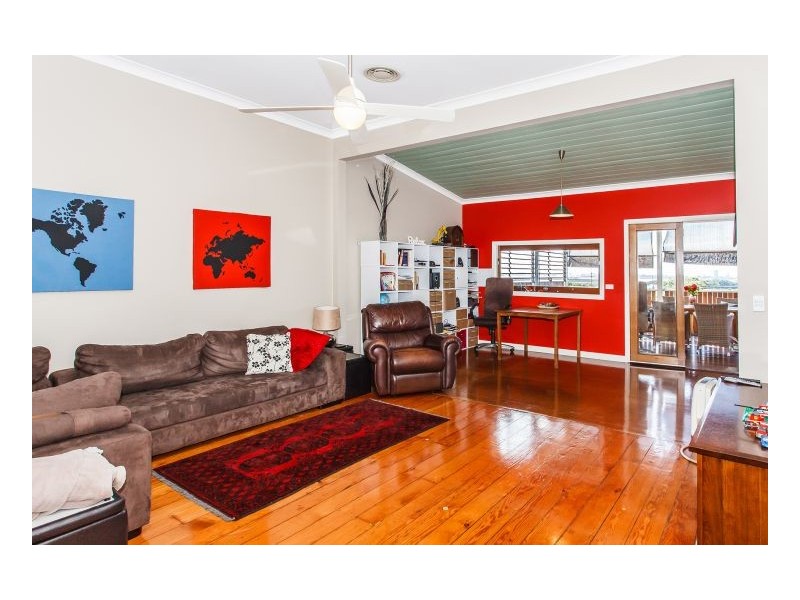 83 Elizabeth Street, Mayfield NSW 2304