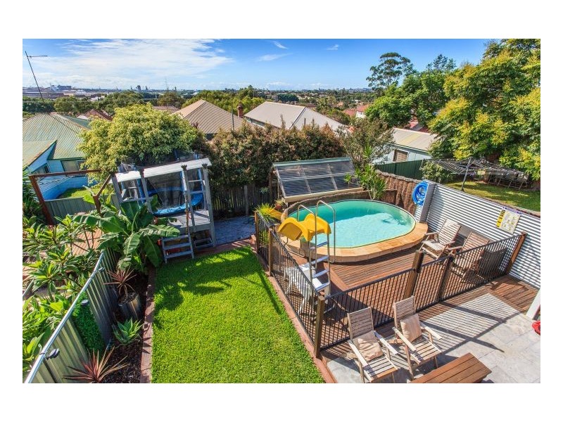 83 Elizabeth Street, Mayfield NSW 2304