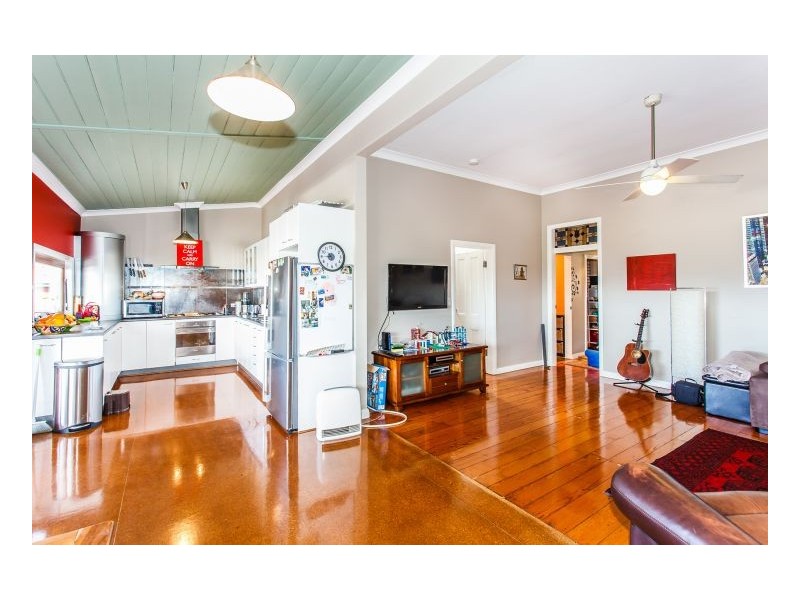 83 Elizabeth Street, Mayfield NSW 2304