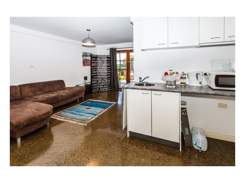 83 Elizabeth Street, Mayfield NSW 2304