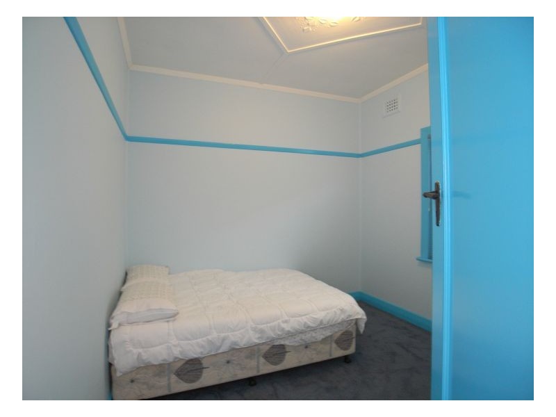 11 Morris Street, Mayfield NSW 2304