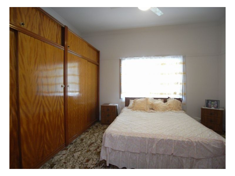 92 Roe Street, Mayfield NSW 2304