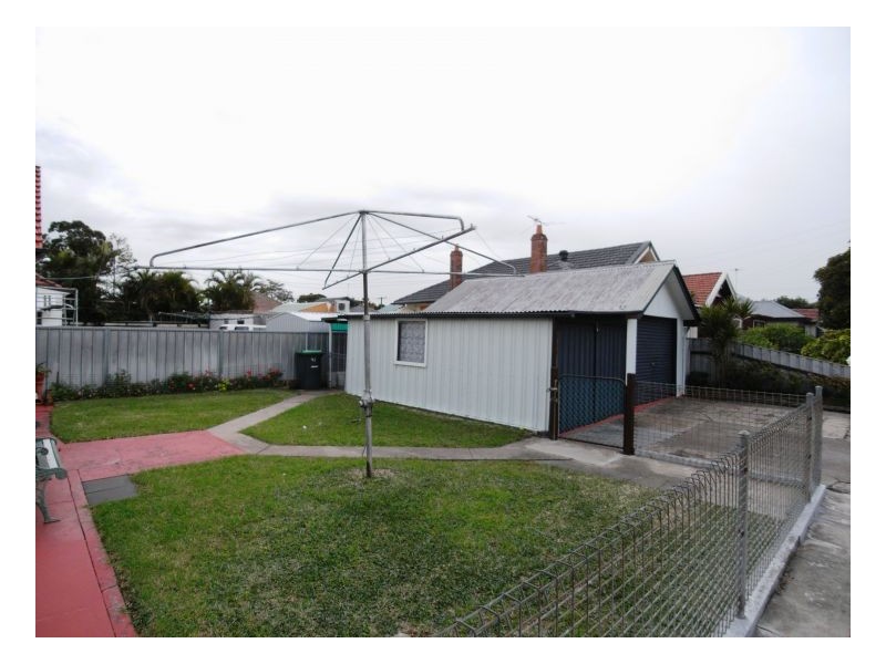 92 Roe Street, Mayfield NSW 2304