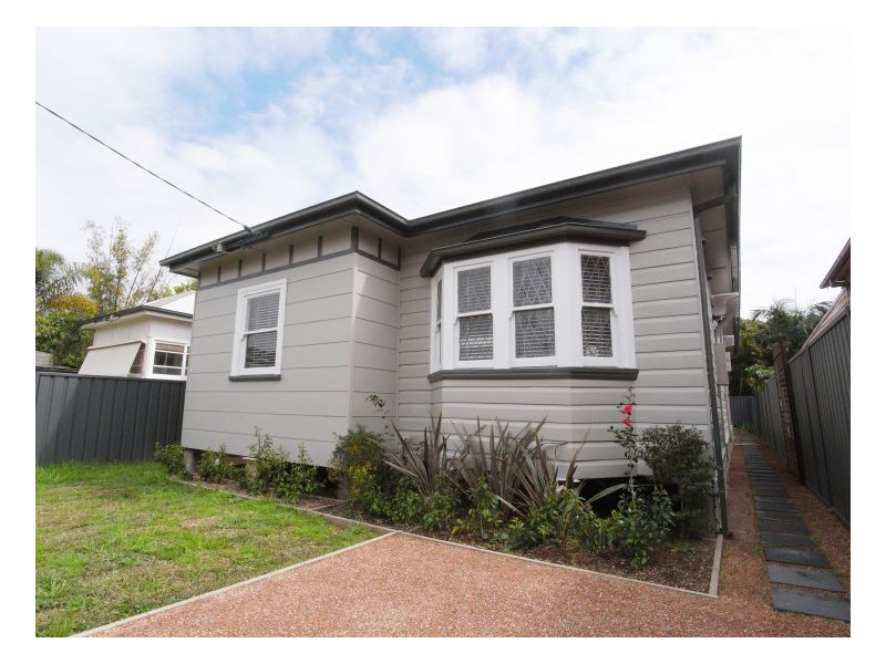 38 Arthur Street, Mayfield NSW 2304