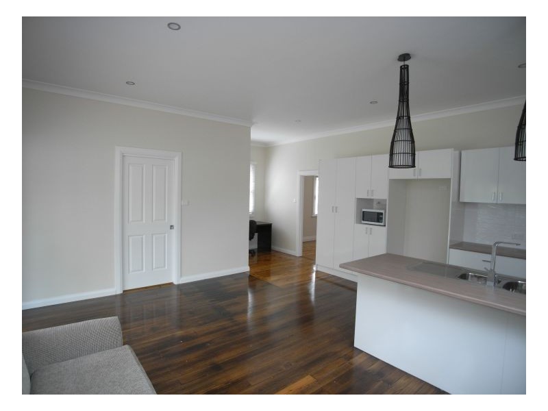 38 Arthur Street, Mayfield NSW 2304