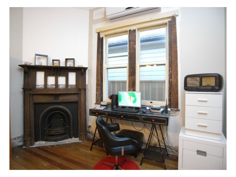 6 Villiers Street, Mayfield NSW 2304